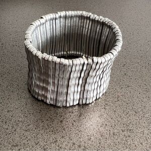 BANANA REPUBLIC Vintage Textured Silver-Tone Stretch Bracelet